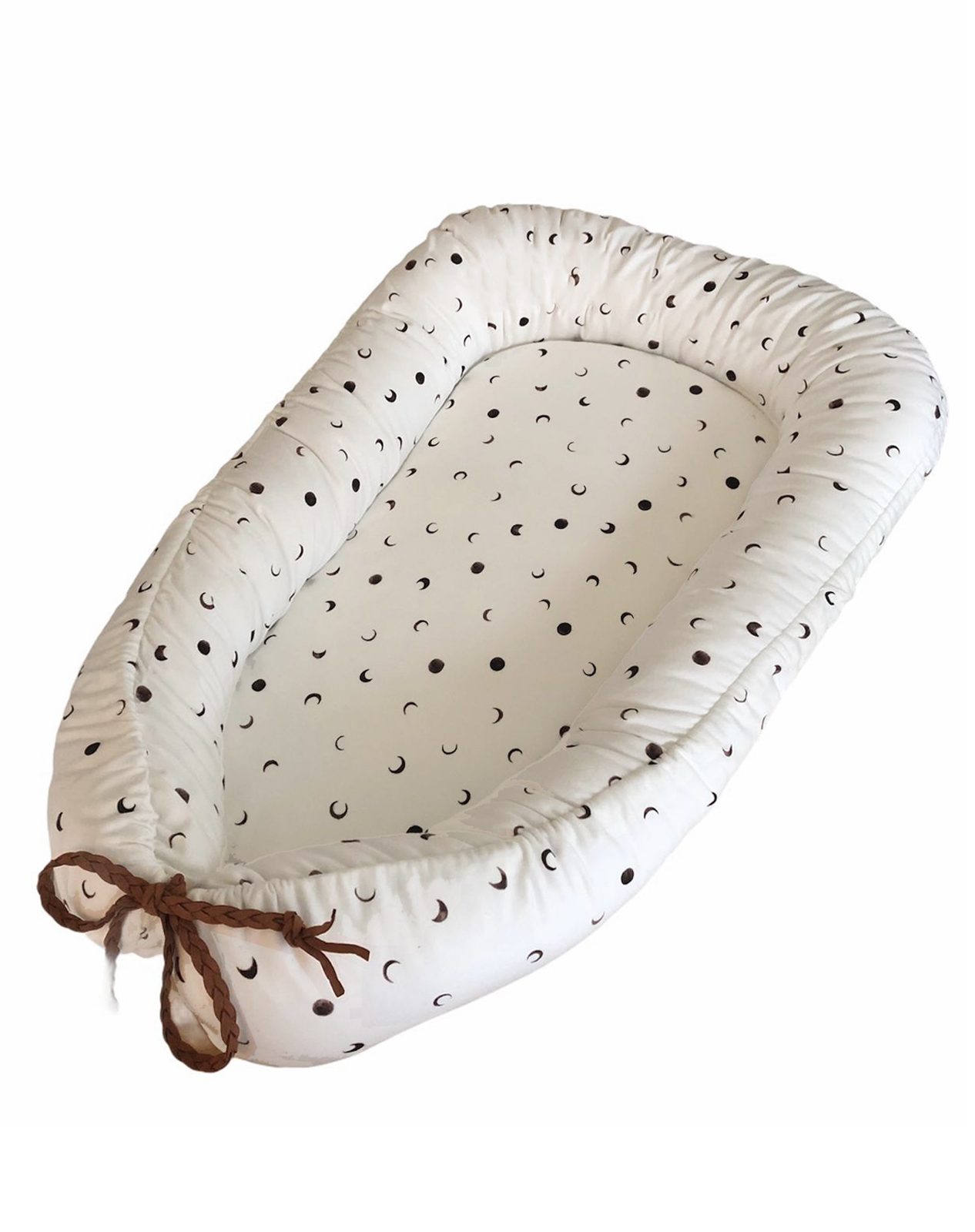 Nid de bébé à motif lune