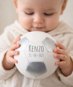 Mini Zilveren Voetbal met Naam – Baby Cadeau